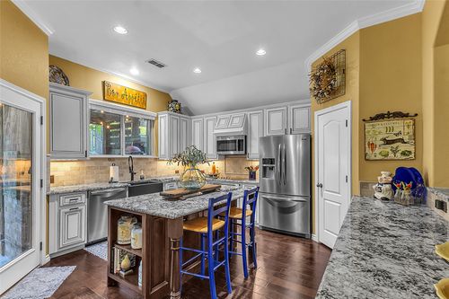 4512 Seventeen Lakes Ct, Roanoke, TX, 76262-3741 | Card Image