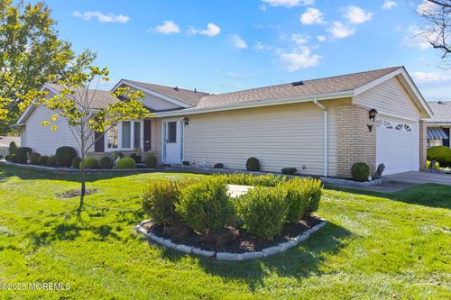 349a-349 Jutland Dr, Monroe, NJ, 08831-7667 | Card Image