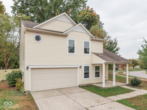 7327 Wood Duck Ct, Indianapolis, IN, 46254-5818 | Card Image