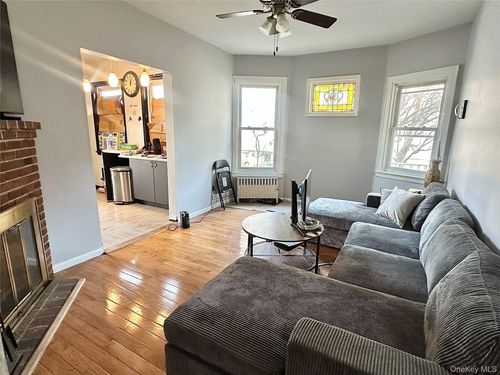 25 Fletcher Ave, Mount Vernon, NY, 10552-3313 | Card Image