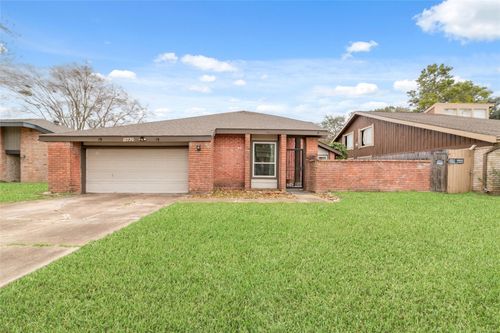 12730 Palm Desert Lane, Houston, TX, 77099 | Card Image