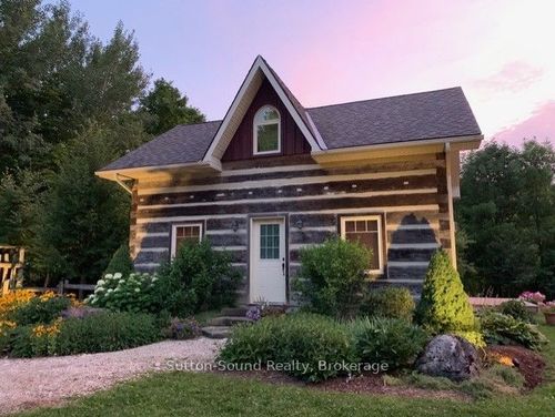 236214 2b Concession, Chatsworth, ON, N0H1G0 | Card Image