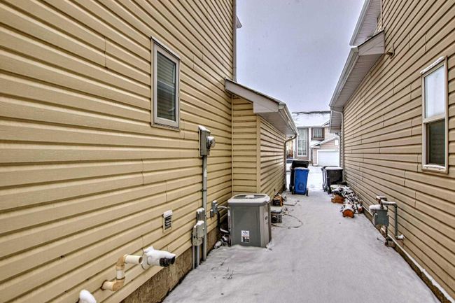 121 Coral Reef Close Ne, Home with 4 bedrooms, 3 bathrooms and 4 parking in Calgary AB | Image 37