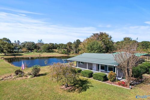 7566 Section Line Rd, Albertville, AL, 35950-0825 | Card Image