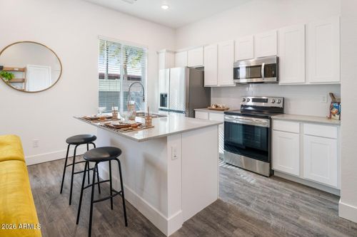 109-500 W Missouri Avenue, Phoenix, AZ, 85013 | Card Image