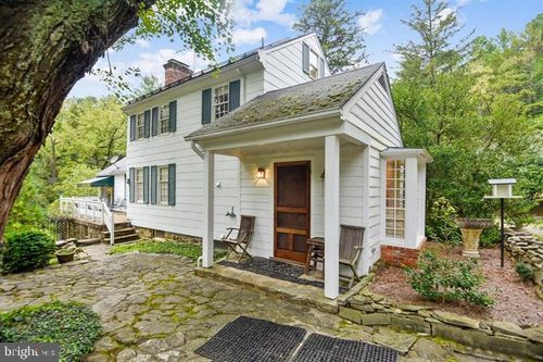 18279 Foundry Rd, PURCELLVILLE, VA, 20132-4077 | Card Image