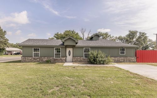 221 W 3rd Street, Idalou, TX, 79329 | Card Image