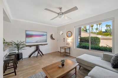 6 - Vine St., Condo with 1 bedrooms, 1 bathrooms and 1 parking in Oceanside CA | Image 1