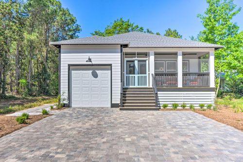 120 N 6th St, Santa Rosa Beach, FL, 32459-3863 | Card Image