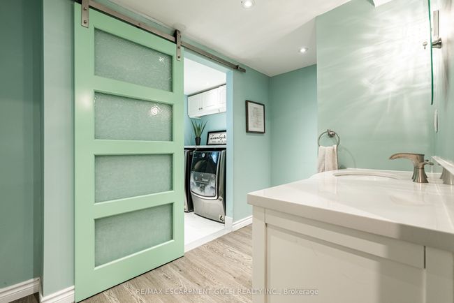 4126 London Crt, House other with 3 bedrooms, 3 bathrooms and 4 parking in Niagara Falls ON | Image 28