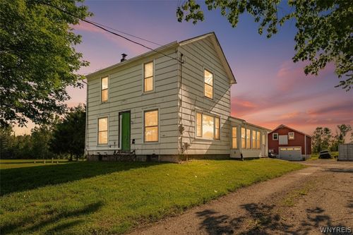 3525 Coomer Rd, Newfane, NY, 14108-9649 | Card Image