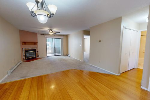 102-1300 Iris St, Los Alamos, NM, 87544-3140 | Card Image