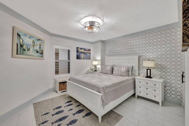 APT-9-3 - 5051 N Highway A1a, Condo with 3 bedrooms, 2 bathrooms and null parking in Hutchinson Island FL | Image 23