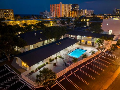 2-1020 N Riverside Dr, Pompano Beach, FL, 33062-3922 | Card Image