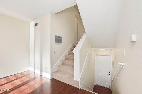 1458 Ramona Dr, Newbury Park, CA, 91320 | Card Image