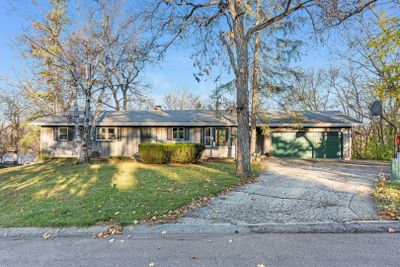 1041 Woodcliff Drive, House other with 3 bedrooms, 3 bathrooms and 2 parking in South Elgin IL | Image 1