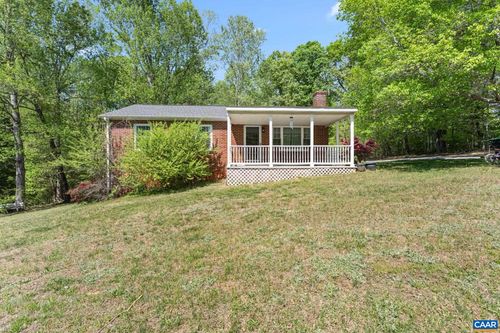 703 Oak Creek Rd, PALMYRA, VA, 22963-4418 | Card Image