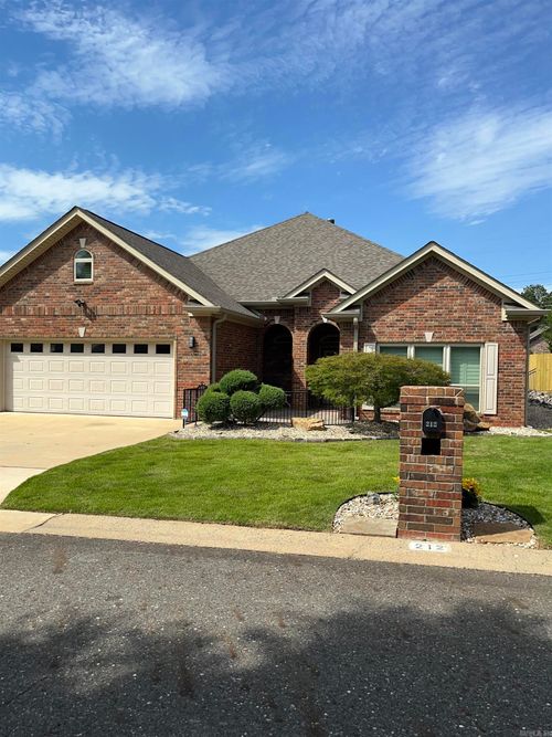 212 Willow Bend Circle, Hot Springs, AR, 71913 | Card Image