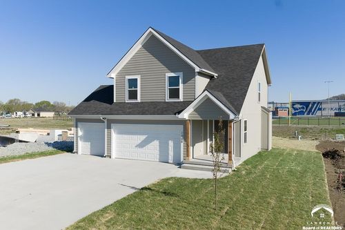 1013 2nd St, Perry, KS, 66073 | Card Image