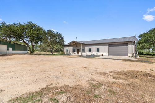 764 Stubbs Road, Johnson City, TX, 78636 | Card Image