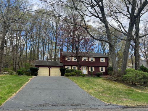 11 Mistywood Ln, Trumbull, CT, 06611-1219 | Card Image