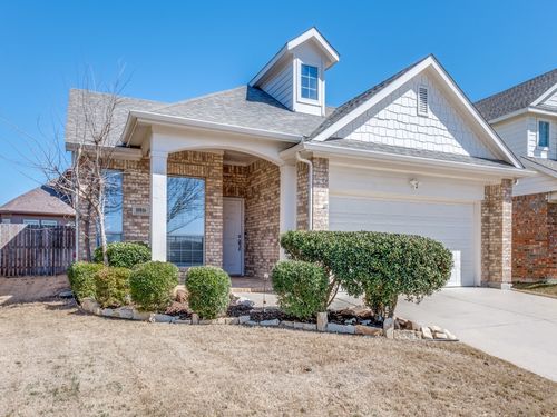 10816 Hawks Landing Rd, Haslet, TX, 76052-5185 | Card Image