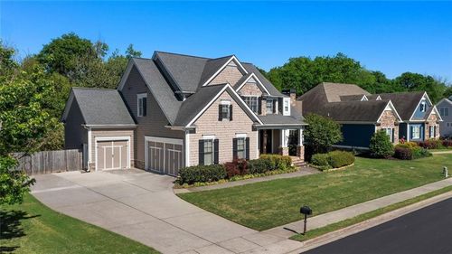 98 Twelve Oaks Dr Se, Cartersville, GA, 30120-5801 | Card Image