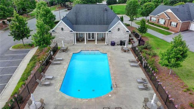 3411 Lindenridge Dr, Condo with 3 bedrooms, 3 bathrooms and null parking in Buford GA | Image 58