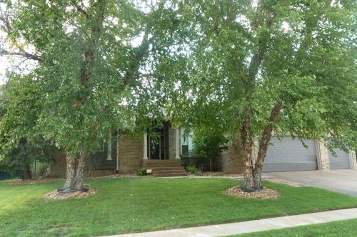 2717 N Lake Ridge St, Wichita, KS, 67205-1680 | Card Image