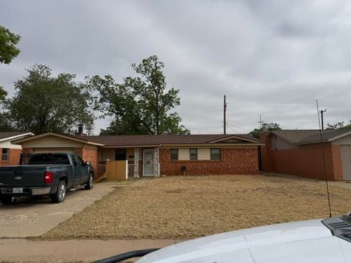 5540 17th Place, Lubbock, TX, 79416 | Card Image