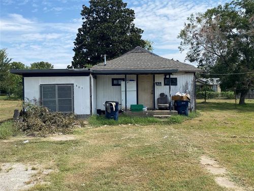 402 A St, Seminole, OK, 74868-4206 | Card Image