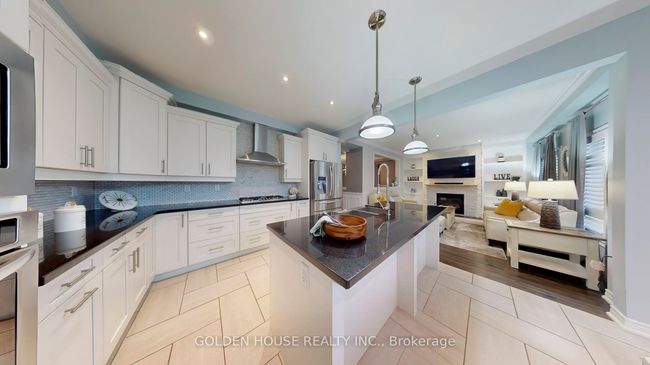 682 Fairglen Ave, House other with 5 bedrooms, 4 bathrooms and 2 parking in Oshawa ON | Image 18