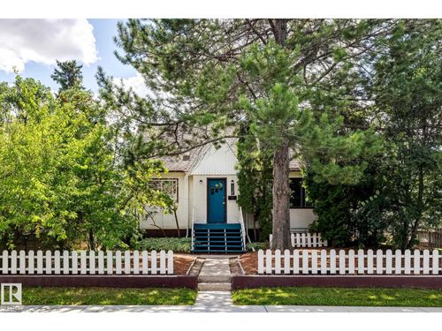 7739 78 Ave Nw, Edmonton, AB, T6C0M8 | Card Image