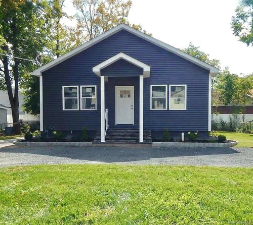 17 Brooklyn St, Port Jervis, NY, 12771-1511 | Card Image