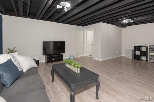 3312 Charlestowne Crossing Drive, St Charles, MO, 63301 | Card Image