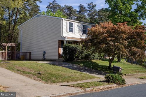 8265 Sebring Ct, SEVERN, MD, 21144-2716 | Card Image