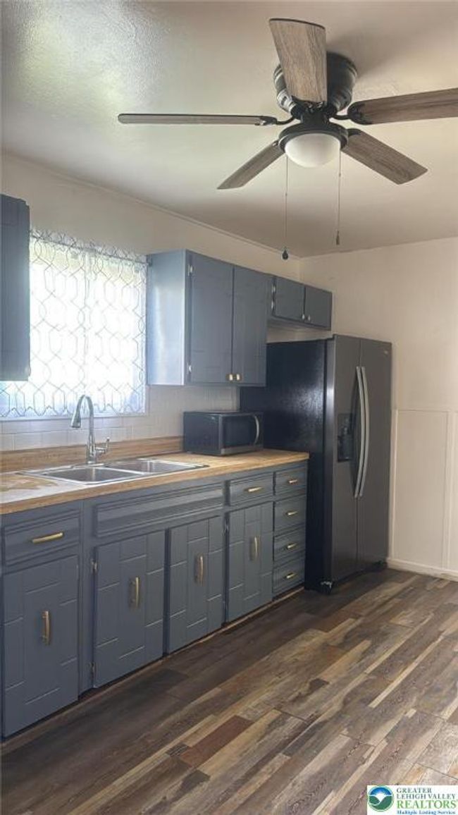 838 E Patterson St, House other with 2 bedrooms, 1 bathrooms and null parking in Lansford PA | Image 12