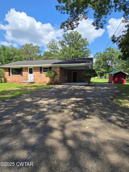 235 Willis St, Saltillo, TN, 38370-5211 | Card Image