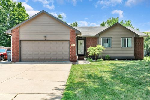 1833 N Shefford, Wichita, KS, 67212 | Card Image