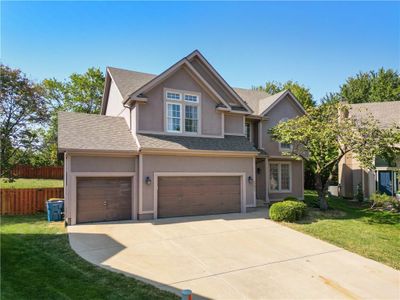 17821 W 86th Street, House other with 4 bedrooms, 2 bathrooms and null parking in Lenexa KS | Image 2