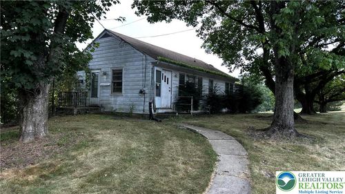 3741 Weidasville Rd, Schnecksville, PA, 18078-3636 | Card Image