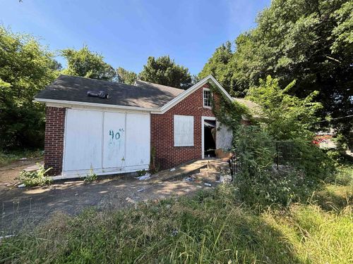 175 E Brooks Rd, Memphis, TN, 38109 | Card Image