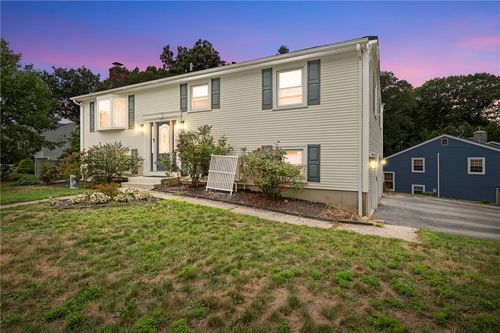 30 Setian Ln, West Warwick, RI, 02893-3223 | Card Image
