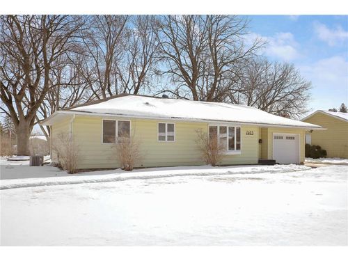 1603 Tyler St, Hastings, MN, 55033-3135 | Card Image
