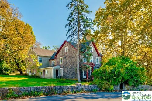 1220 Hay Rd, Temple, PA, 19560-1615 | Card Image