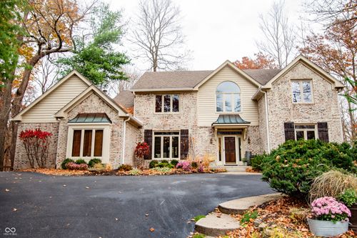 8224 Walnut Way, Indianapolis, IN, 46256 | Card Image