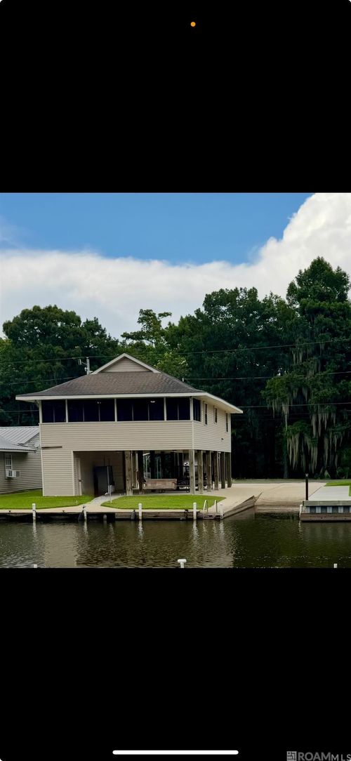 254 Bayou Tranquille Rd, Pierre Part, LA, 70339-4148 | Card Image