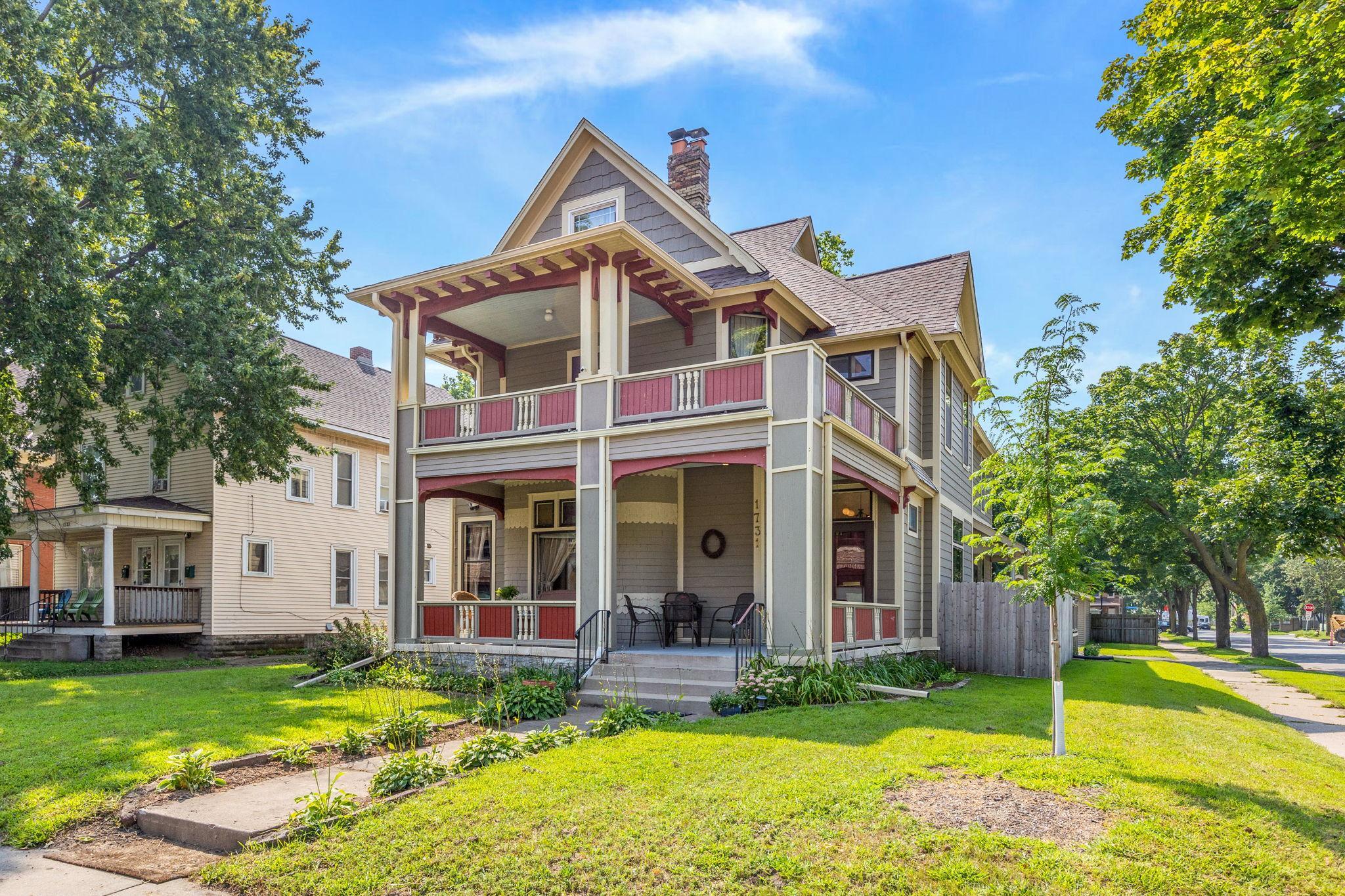 Dupont Ave, Minneapolis, MN 55411