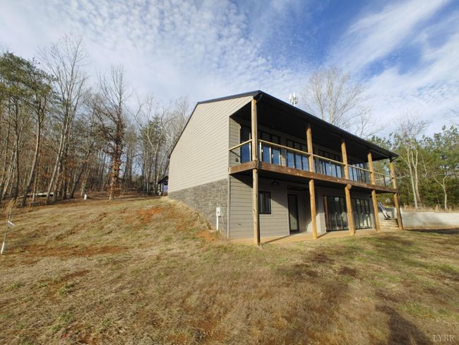 8915 Charlemont Rd, House other with 3 bedrooms, 3 bathrooms and null parking in Goode VA | Image 84
