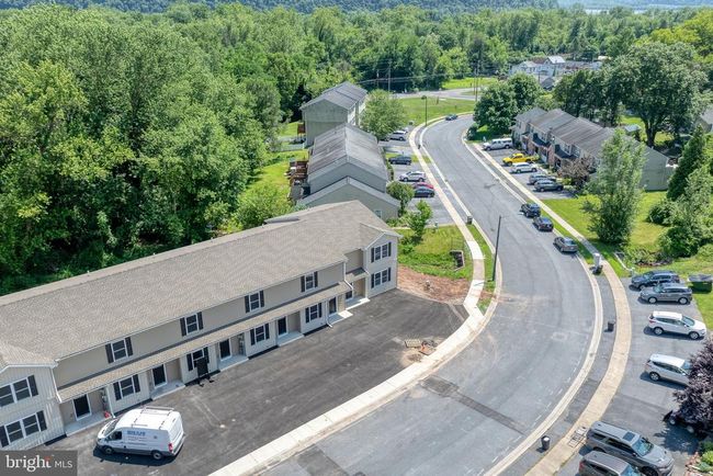 54 Petersburg Ln, Townhouse with 3 bedrooms, 3 bathrooms and null parking in DUNCANNON PA | Image 40